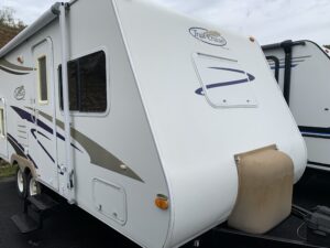 2008 R-VIION TRAIL-LITE 21DBL