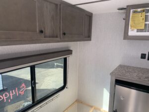 2025 SUNSET PARK RV SUN LITE LTD 13BD