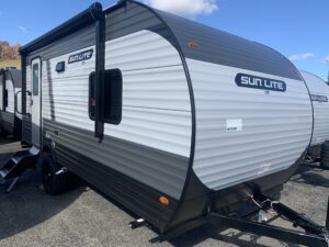 2025 SUNSET PARK RV SUN LITE LTD 19BH