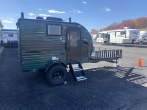 2025 SUNSET PARK RV SUNRAY 109E (GREEN/BLACK)