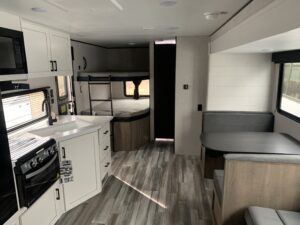 2025 JAYCO JAY FLIGHT SLX 263BHS