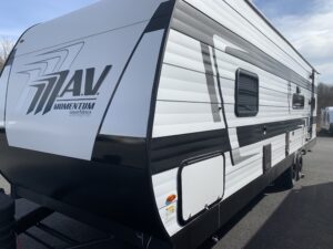 2025 GRAND DESIGN 27MAV MOMENTUM TOY HAULER