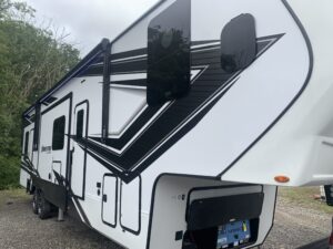 2025 GRAND DESIGN MOMENTUM 344M TOY HAULER 5TH WHEEL