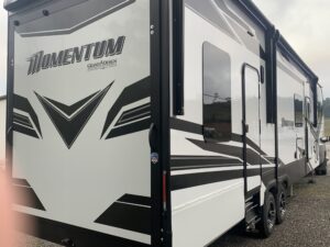 2025 GRAND DESIGN MOMENTUM 344M TOY HAULER 5TH WHEEL