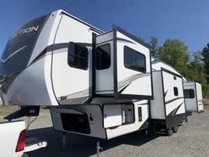 2025 GRAND DESIGN REFLECTION 360FLS 5TH WHEEL