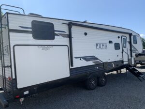 2025 PALOMINO PUMA 295BHSS 5TH WHEEL