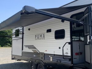 2025 PALOMINO PUMA 295BHSS 5TH WHEEL