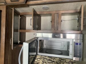 2015 KEYSTONE ALPINE 3620FL 5TH WHEEL