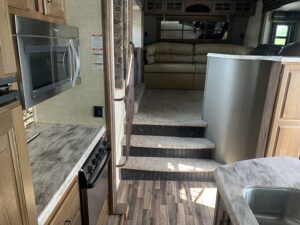 2015 KEYSTONE ALPINE 3620FL 5TH WHEEL