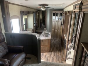 2015 KEYSTONE ALPINE 3620FL 5TH WHEEL