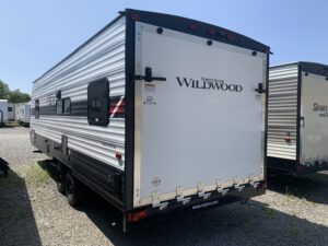 2021 FOREST RIVER WILDWOOD 260RT TOY HAULER