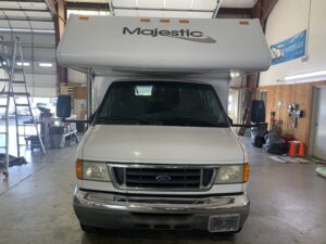 2008 FOUR WINDS MAJESTIC 23A CLASS C MOTORHOME 170K MILES