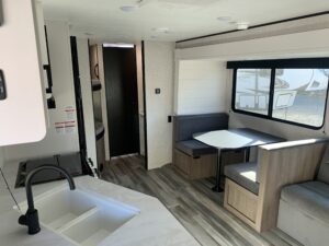 2025 JAYCO JAY FLIGHT SLX 261BHS